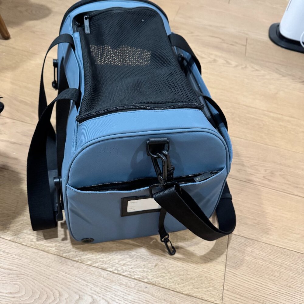 Away Pet Carrier Travel Bag (Airline regulated size) Coast Blue